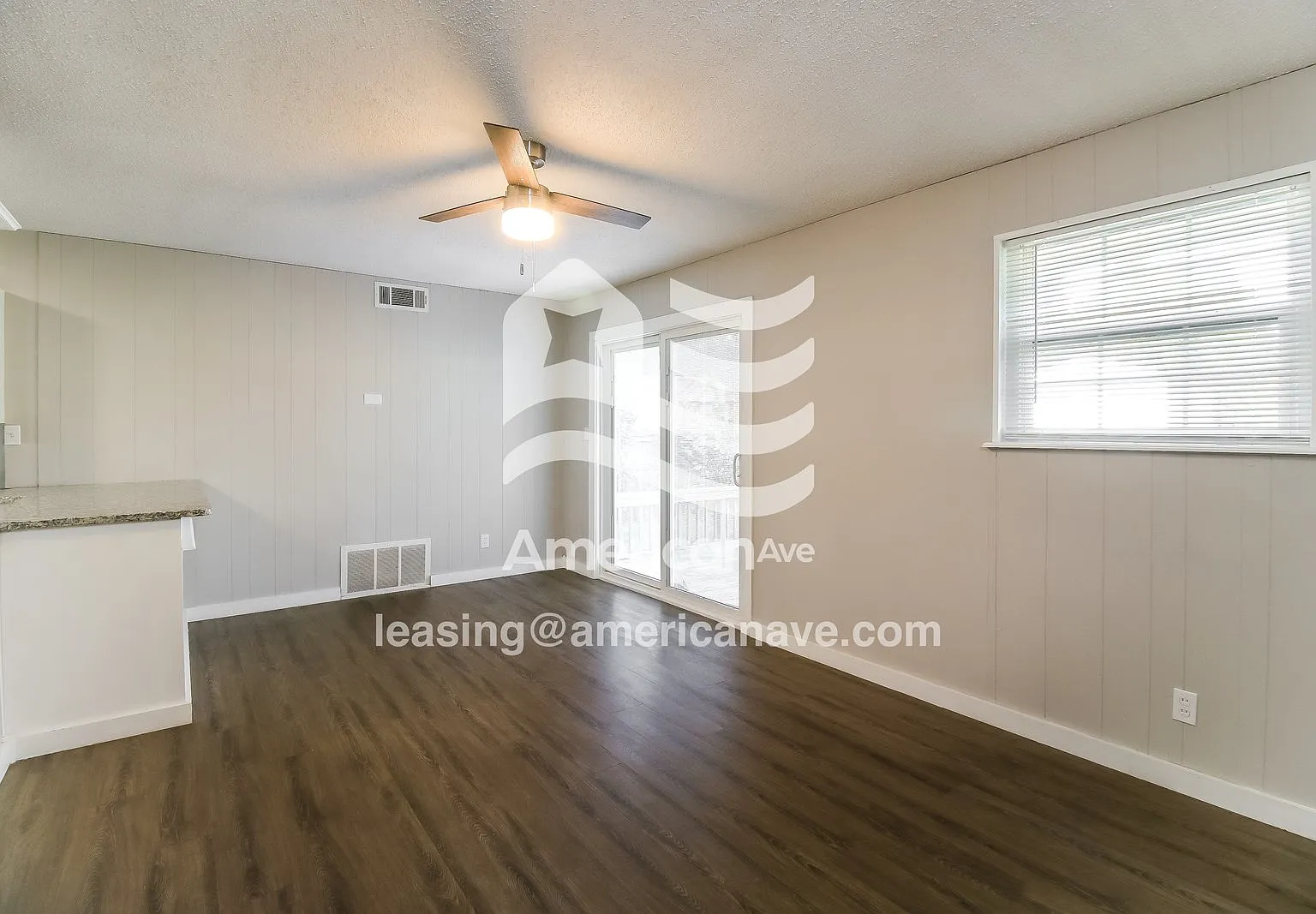 3 bed, 1.5 bath, 1018 sqft, $1,345 — Photo 3