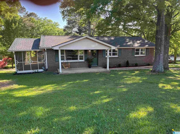 1224 Circle Dr, Oxford, AL 36203