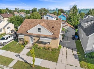 1620 Division Ave, Sheboygan, WI 53083