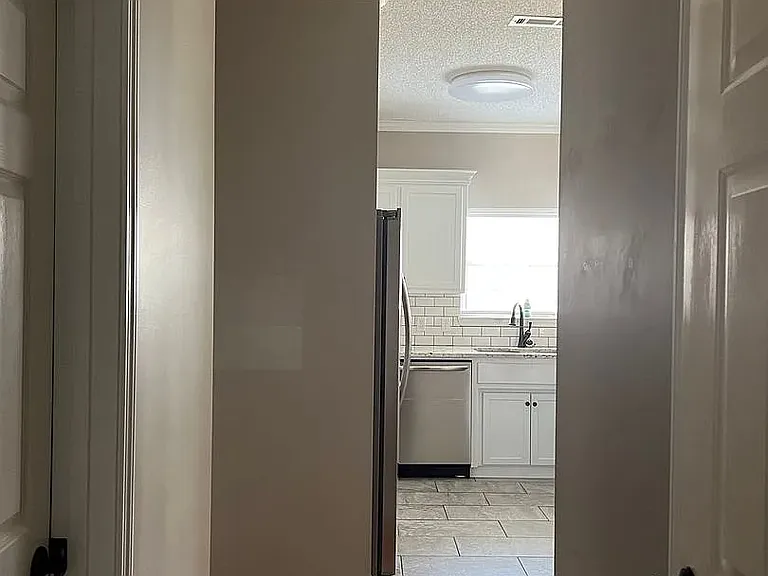 24 Courtyard Way — Photo 8