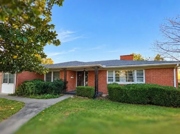 106 Chestnut Ct, Berea, KY 40403