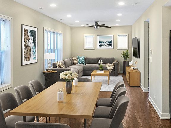 3rd image of 3646 N Seeley Ave #1S