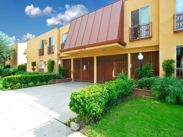 Roscoe Villa Apts, 21804-21812-2182 Roscoe Blvd #25, Canoga Park, CA 91304