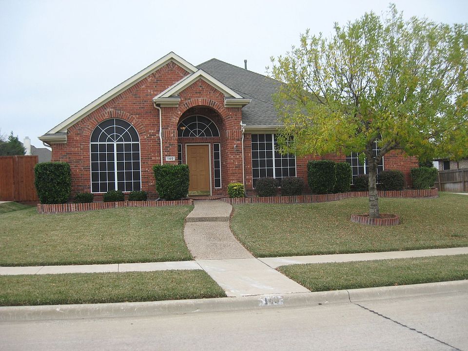 1st image of 140 Kristen Ct