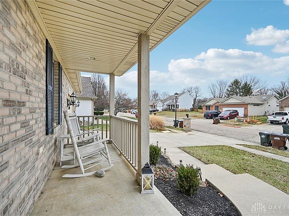 5th image of 310 Tranquil Dr