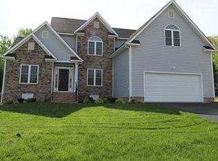 16619 Otterdale Pointe Dr, Moseley, VA 23120