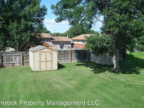 3rd image of 1061-63 Wiloma Dr