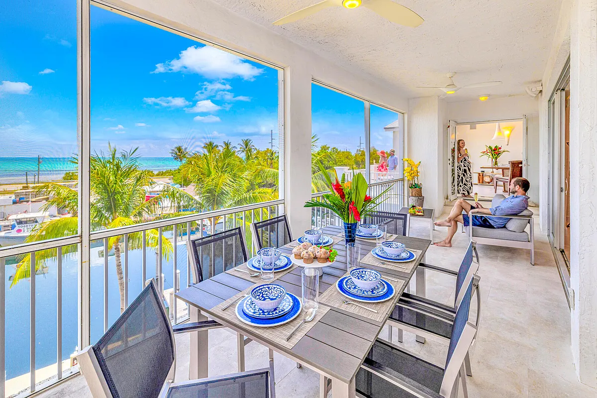 Building Photo - Gulfview Dr