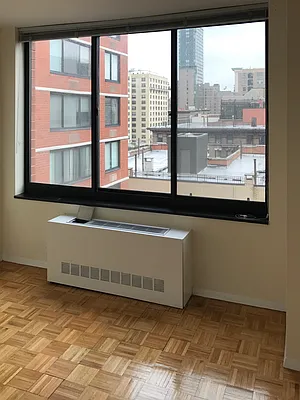 Rented by R New York | media 11