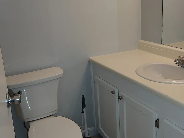 346 Hazel Lawn Dr #2 — Photo 11