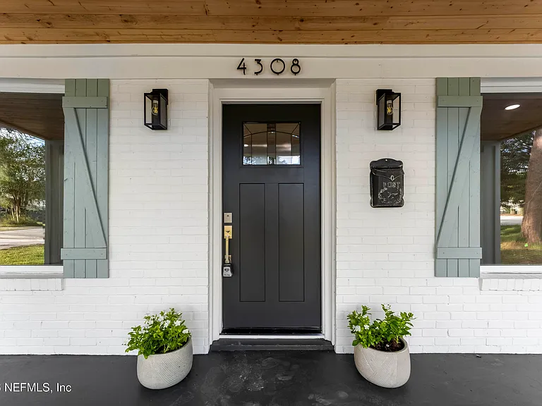 4308 Worth Dr E — Photo 3