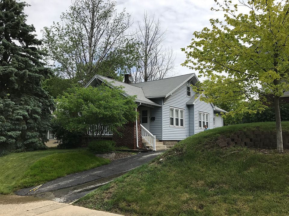 2nd image of 29 N 19th St