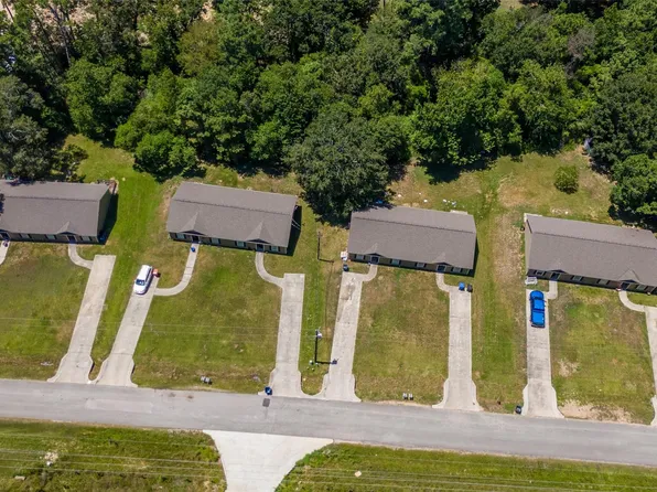 5440 Highline Dr, Montgomery, TX 77316