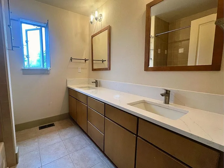 3200 Utica St — Photo 26