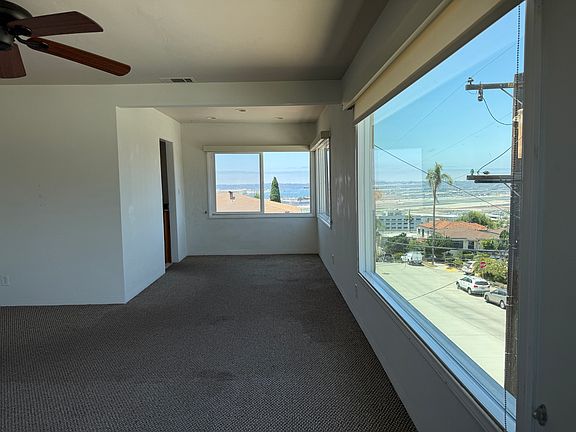 5th image of 1121 W Redwood St #1121