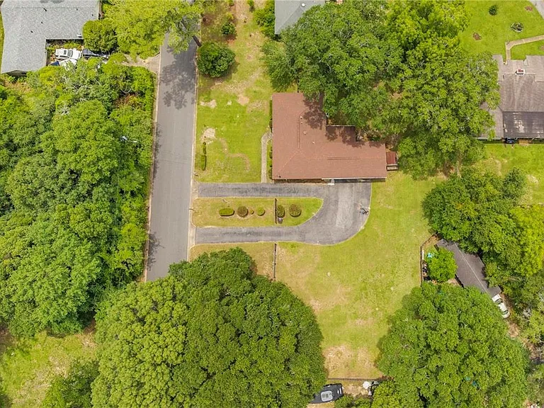 2316 Woodland Rd — Photo 41
