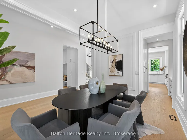 148 Herald Ave — Photo 5