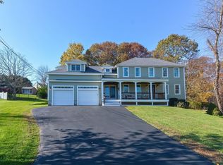 89 McClellan Rd, Sutton, MA 01590