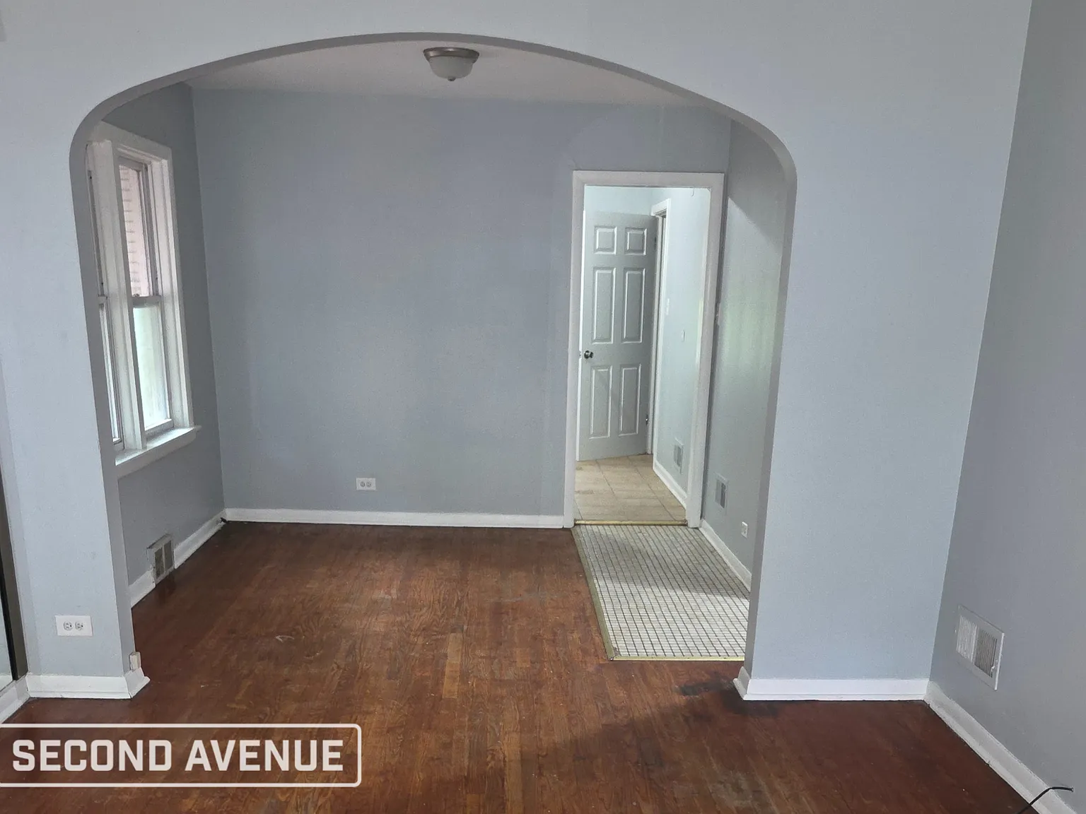 2 bed, 1.0 bath, 900 sqft, $1,349 — Photo 2