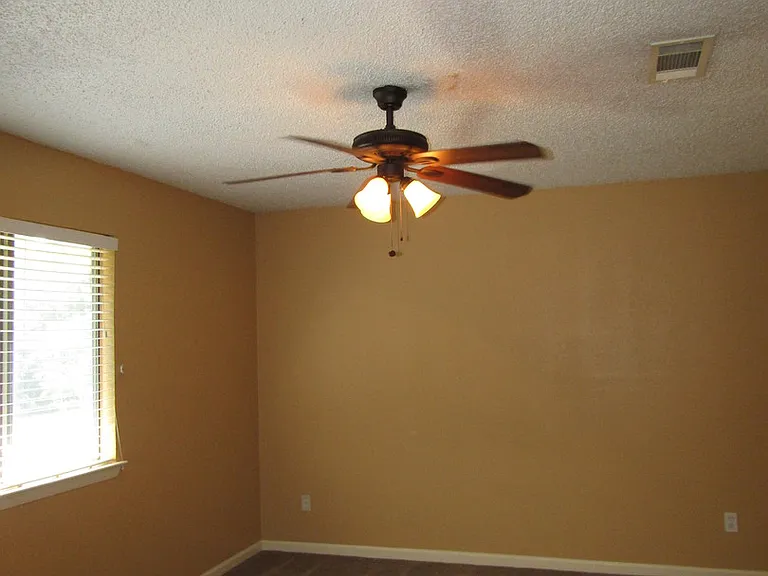 7001 Winedale Dr — Photo 21