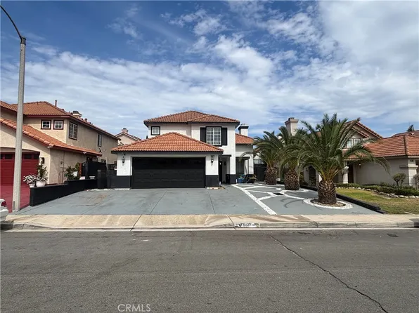 8027 Palermo St, Fontana, CA 92336