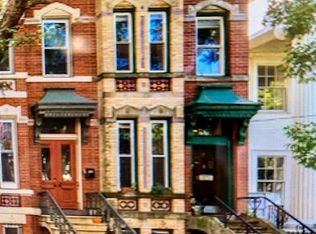 7 Hampton Ct, Jersey City, NJ 07302