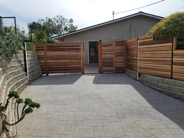 1325 Douglas Dr #A — Photo 12