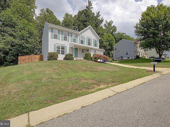 3rd image of 5244 Greenville Dr