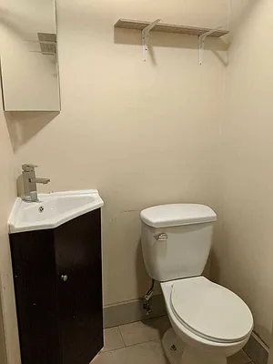 Rented by Delmark Realty LLC | media 18