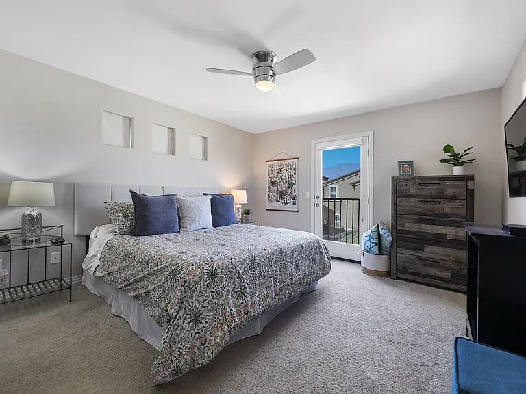 52358 Hawthorn Ct — Photo 11