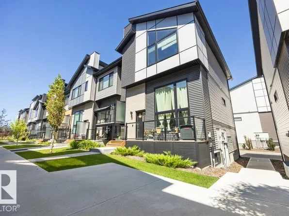 50 Ebony Blvd #64, Strathcona County, AB T8H 2X4
