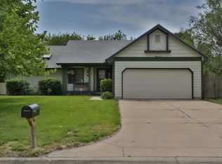 9025 E Skinner St, Wichita, KS 67207