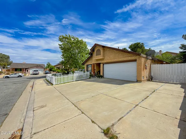 2528 Poker Plant Ct, Palmdale, CA 93550