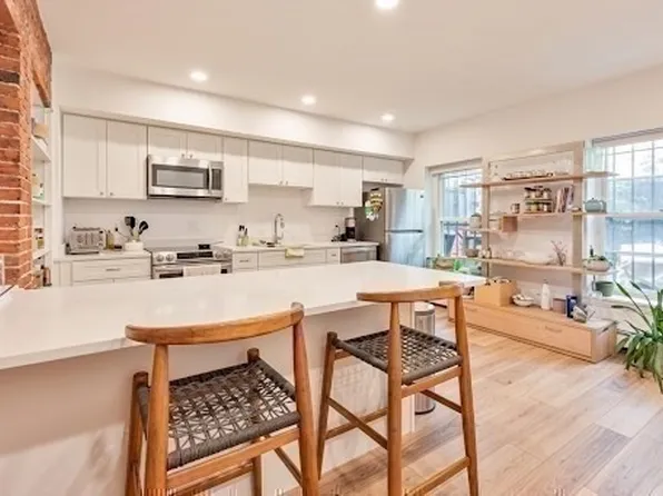 63 Rutland St APT 1, Boston, MA 02118