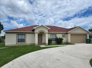2709 SW Somber Rd, Port Saint Lucie, FL 34953
