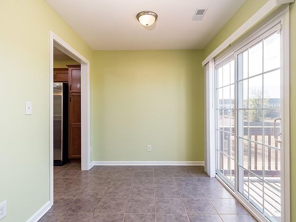 4th image of 1205 Chinook Cir
