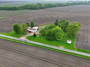 34831 Greenland Rd, Virden, IL 62690
