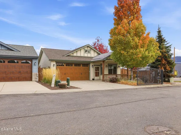 867 W Knoll Ln, Coeur D Alene, ID 83815