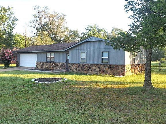 2nd image of 17797 S 543rd Rd