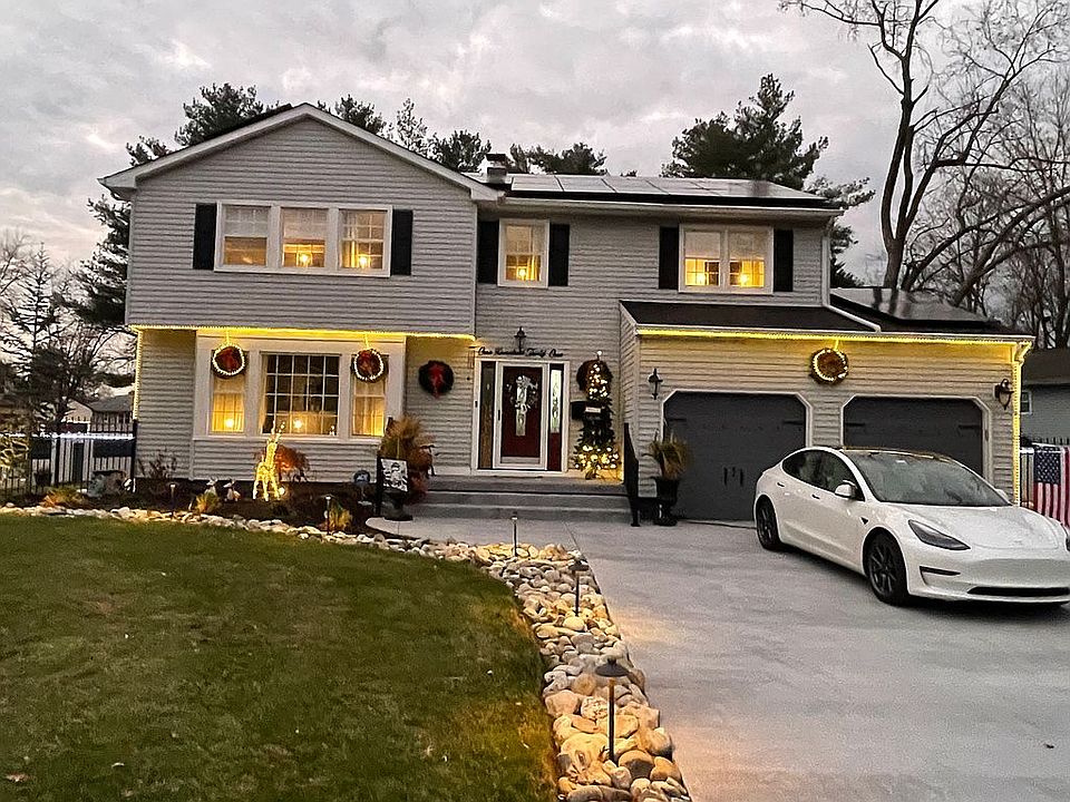 2nd image of 131 Canterbury Rd