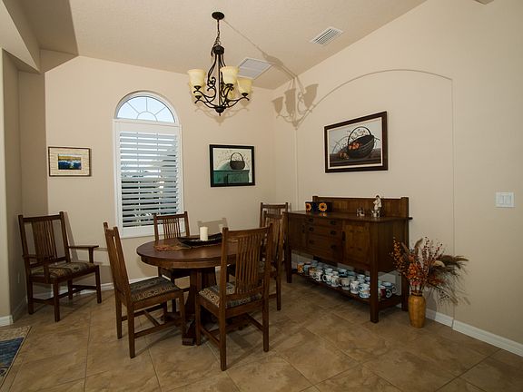 2nd image of 117 Arena Lake Dr