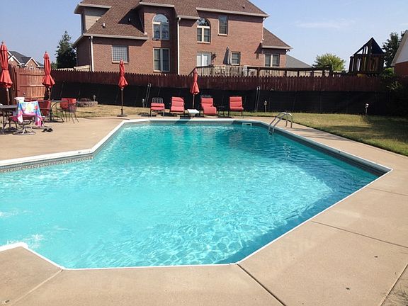 2nd image of 2601 Stonemill Ct
