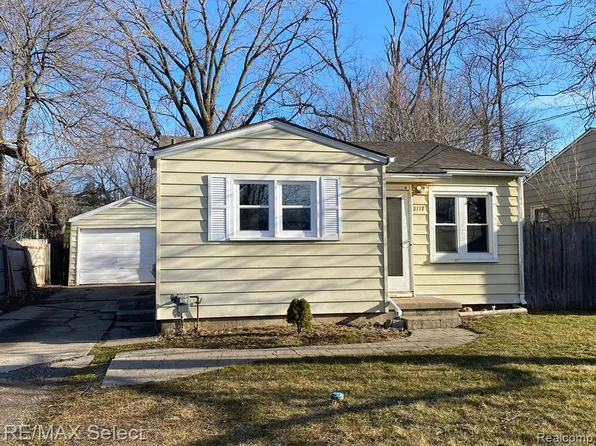 3112 Walton Ave, Flint, MI 48504