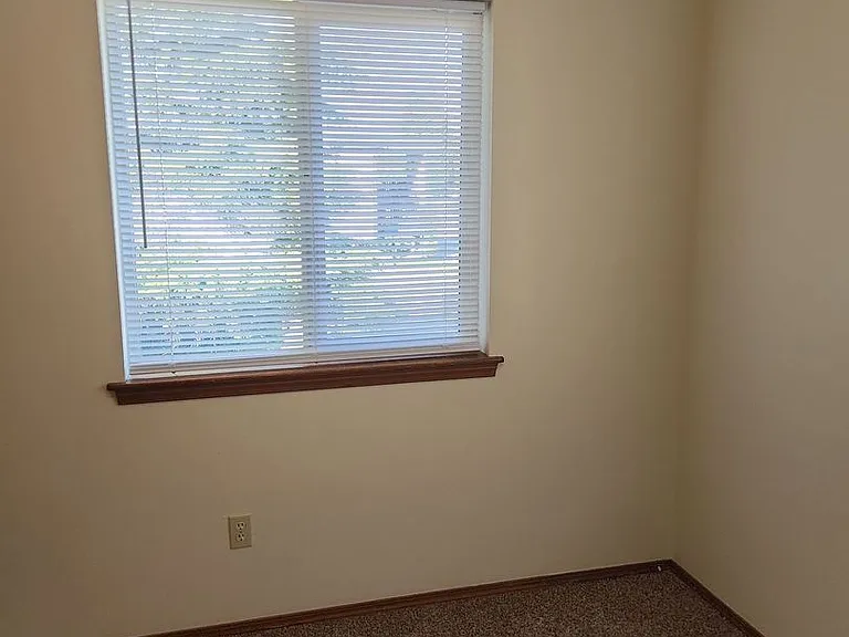 2073 Cherry St #5 — Photo 9
