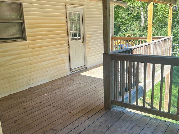 5th image of 7903 Lake Louisvilla Dr