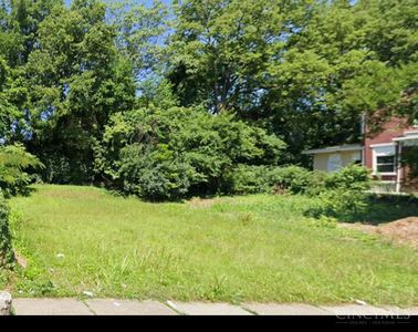 961 Elberon Ave, Cincinnati, OH, 45205