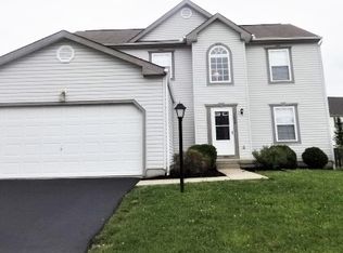 1009 Legacy Ln, Pataskala, OH 43062