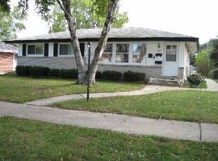 3826 S 85th St, Milwaukee, WI 53228