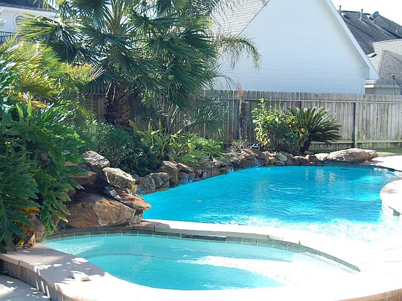 4th image of 8003 Crescent Canyon Ct
