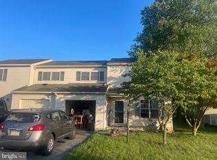 3009 Spectrum Rd, Dover, PA 17315